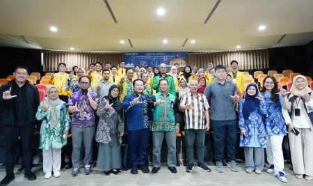 WhatsApp Image 2026-03-12 at 11.31.47 AM (1) Lambung Mangkurat University Selects Outstanding Students for National Competition